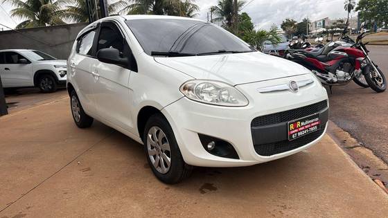 FIAT PALIO 1.0 MPI ATTRACTIVE 8V FLEX 4P MANUAL FIAT PALIO 1.0 MPI ATTRACTIVE 8V FLEX 4P MANUAL